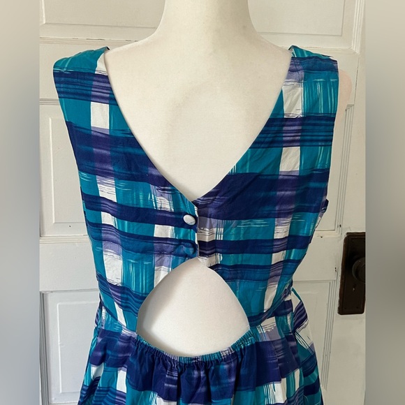 Modcloth | Blue Plaid Dress With Cutout - Picture 6 of 9